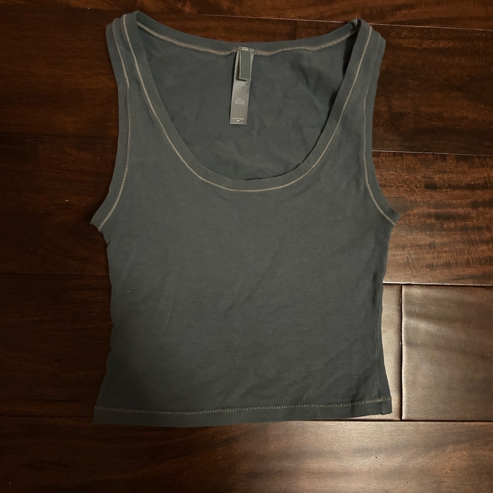 Skims cotton jersey tank in kyanite XS